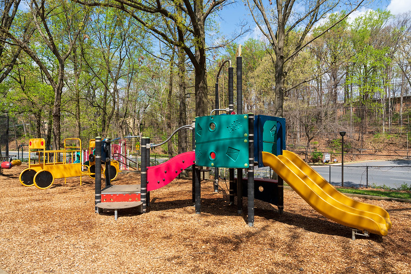 playground at Quebec Terrace Neighborhood Park