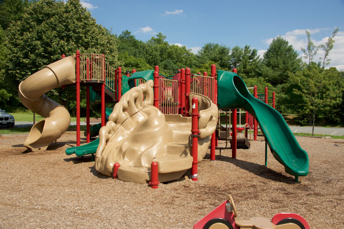 Playground Avenel Local Park