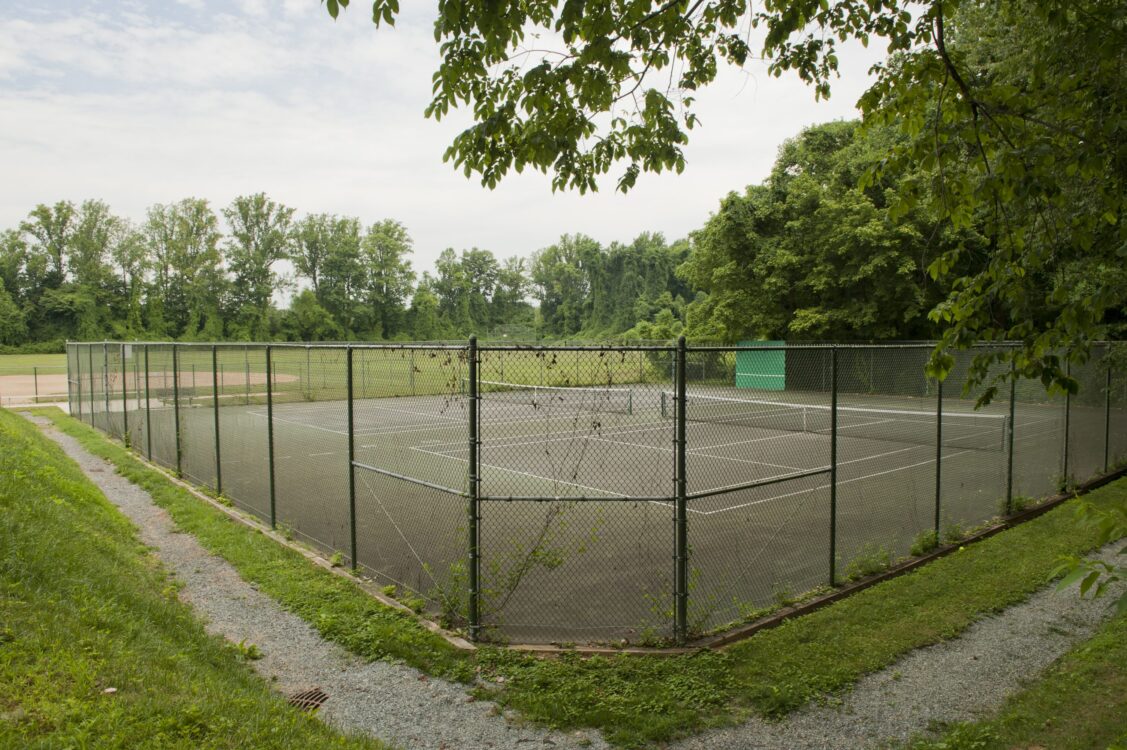 Burning Tree Local Park accessible tennis courts