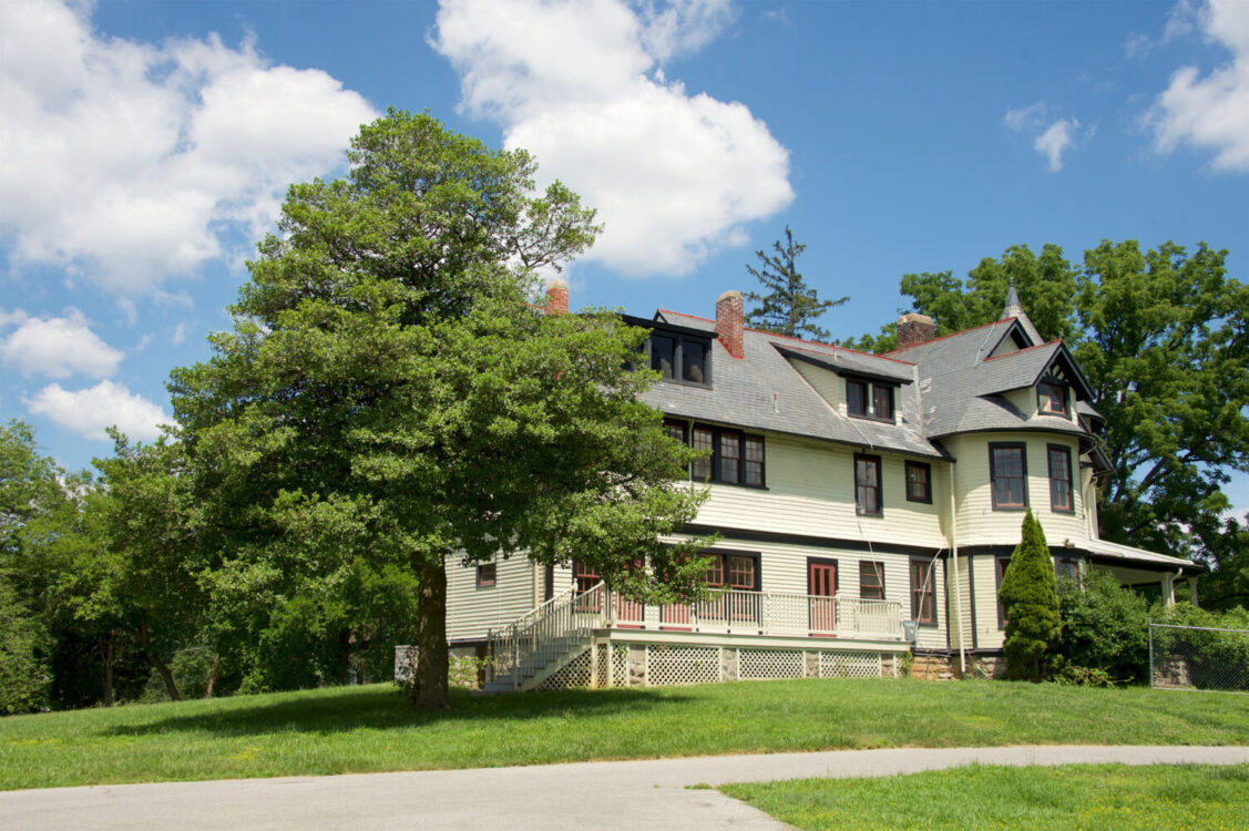 Historic house at Warner Circle Park