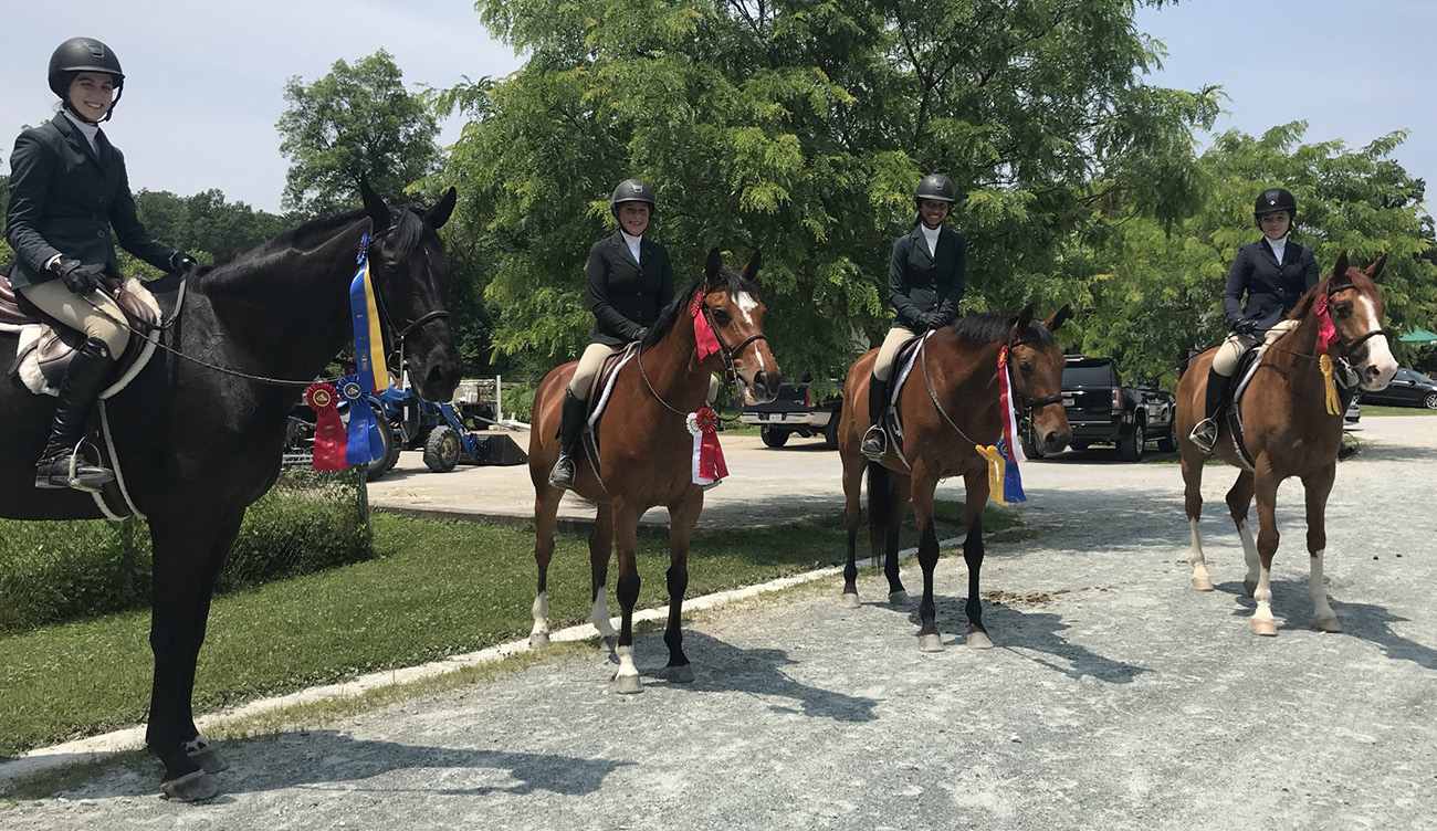 Horse Riders Meadowbrook Stables