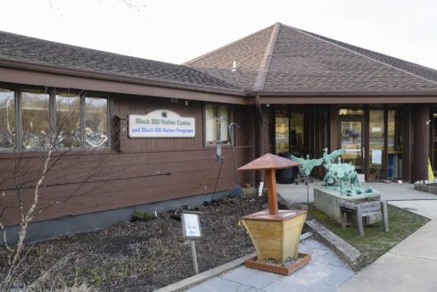 Black Hill Discovery Center building.