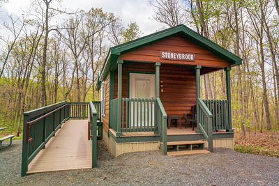 Stoneybrook Cabin with Wheelchair Ramp