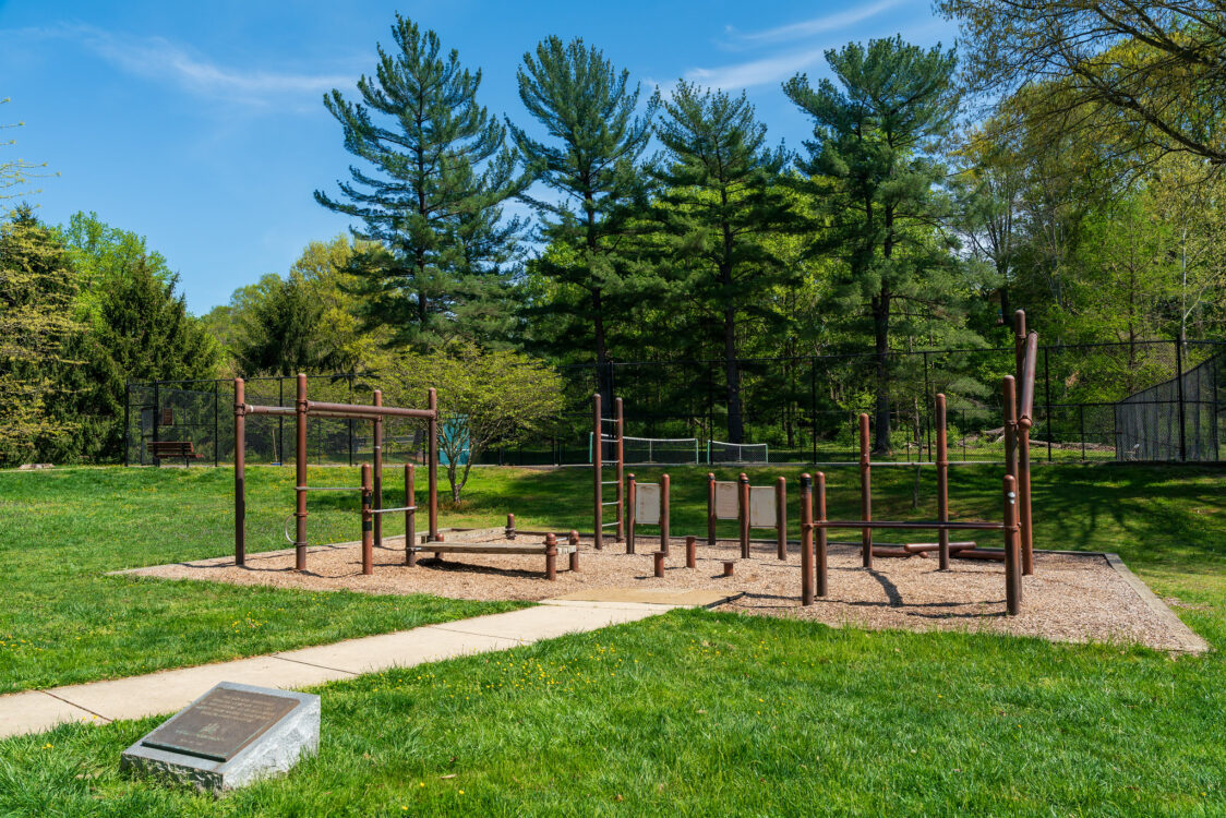 An exercise area at Ken-Gar Palisades Local Park